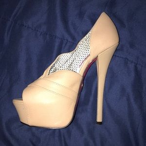 Slightly Worn nude  colored heels